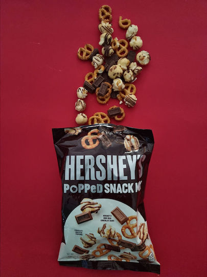 Hershey Pretzel Popped Chocolate 113gr