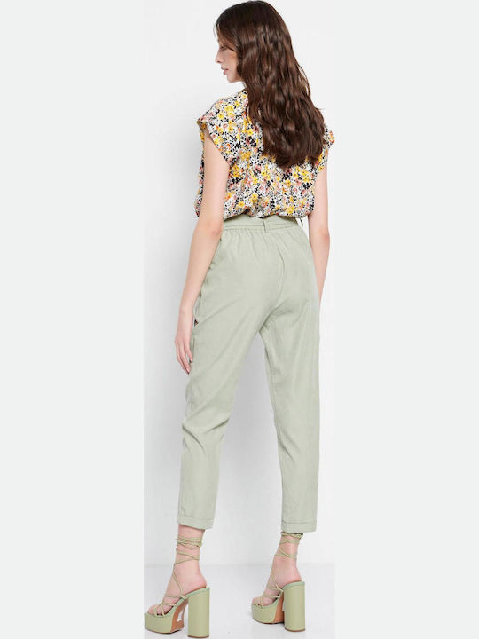 FBL007-10502 Women's High-waisted Fabric Capri Trousers with Elastic Regular Fit Light Green
