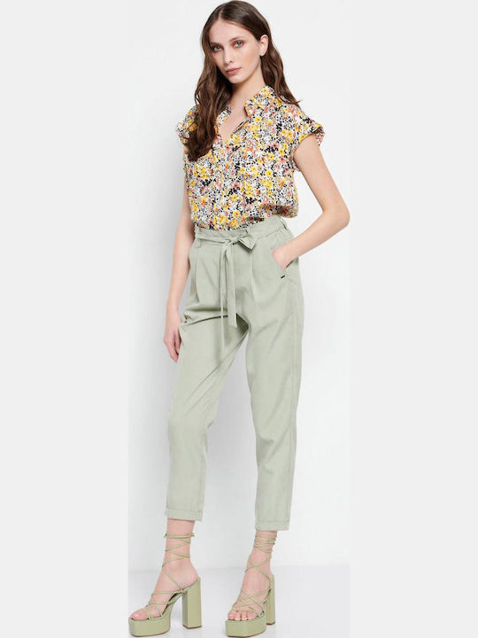 FBL007-10502 Women's High-waisted Fabric Capri Trousers with Elastic Regular Fit Light Green