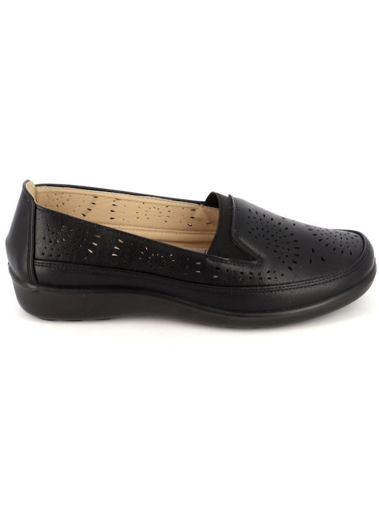 B-Soft Leather Women's Moccasins in Black Color