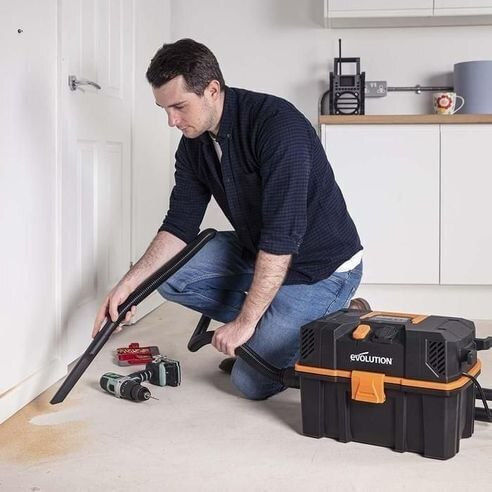 Evolution R15VAC Vacuum Wet / Dry 1000W with Plastic Bin 15lt