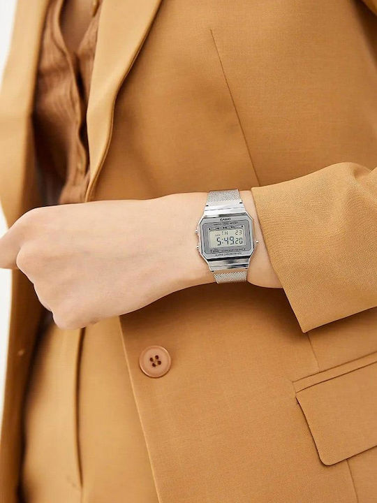 Casio Vintage Часовник Кварцов С Метална Верижка