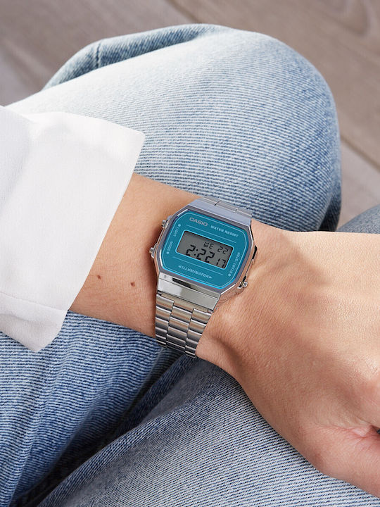 Casio Vintage Iconic Ρολόι Μπαταρίας με Μεταλλικό Μπρασελέ