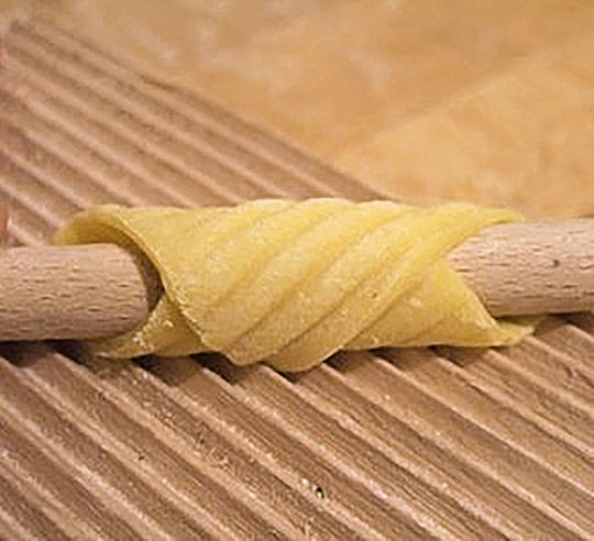 Kuchenprofi Wooden Kitchen Rolling Pin Set with Baking Mold 18cm 2 Pieces