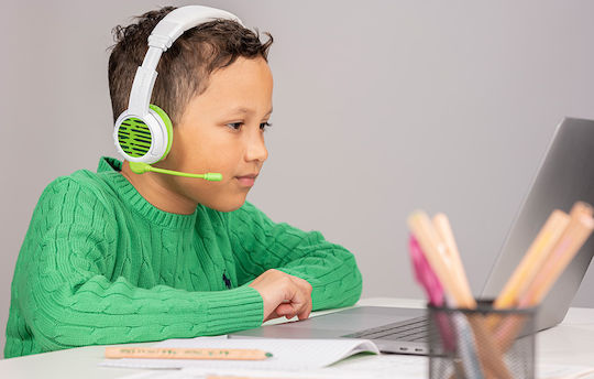 BuddyPhones School+ Wireless On Ear Multimedia Headphone with Microphone USB-C / Bluetooth Green