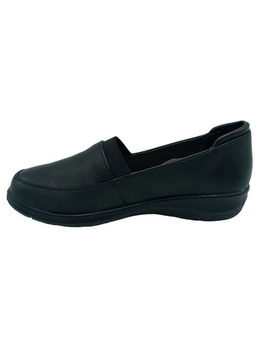 Women's Moccasins in Black Color