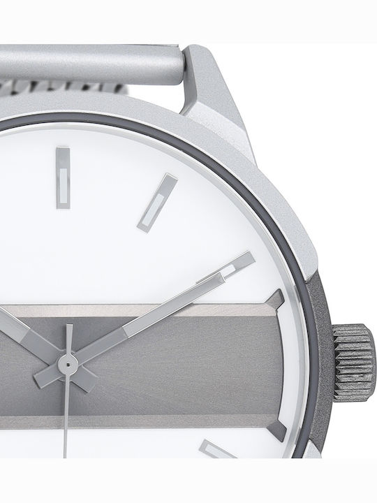 Oozoo Timepieces Men's Watch 48mm Battery with Silver Metal Bracelet