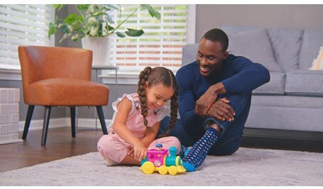 Giochi Preziosi Cocomelon Figure & Train with Sound for 3+ years+ Years