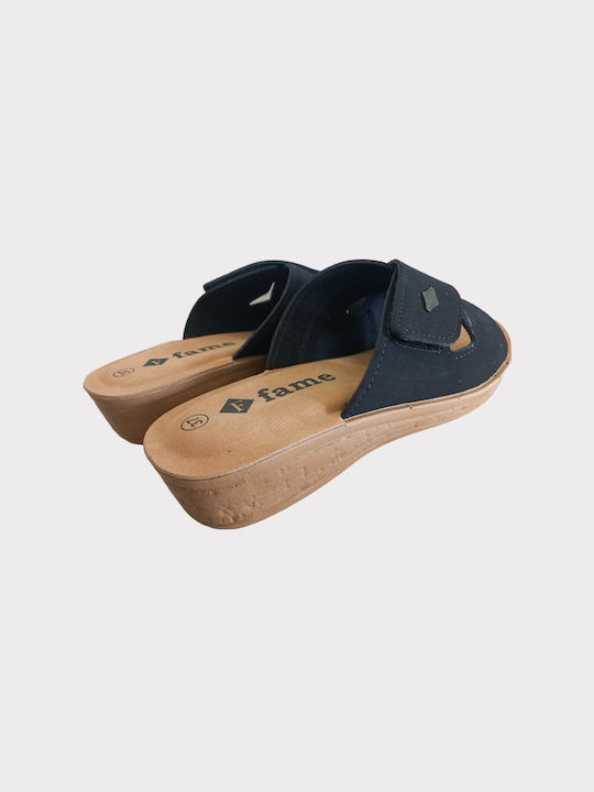 Women's slippers black color code 2320