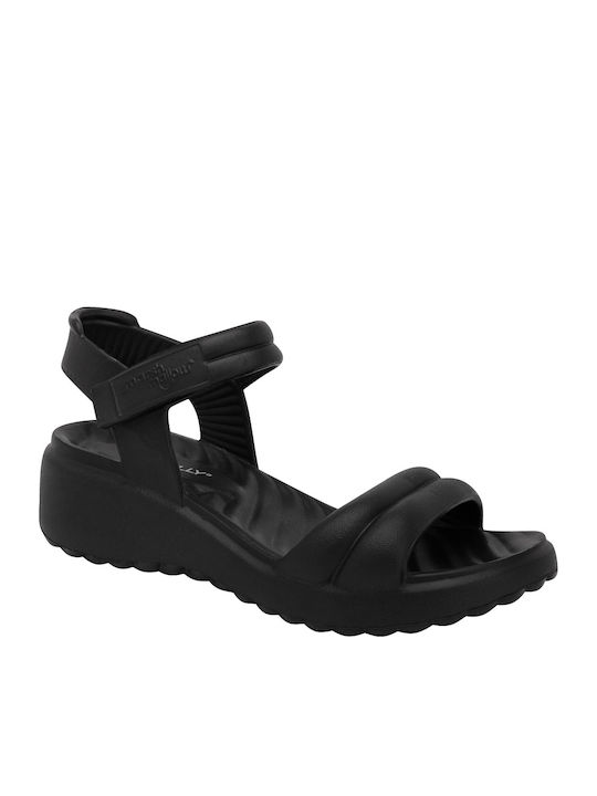 Women's Flat Sandals with Strap in Black Color