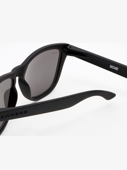 Hawkers Dark One Unisex Γυαλιά Ηλίου με Μαύρο Κοκκάλινο Σκελετό και Μαύρο Φακό O18TR01