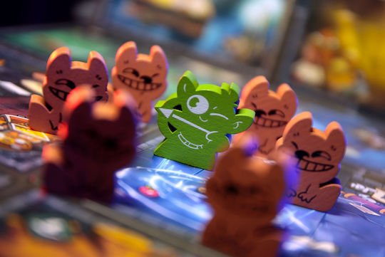 Board Game Keep the Heroes Out for 1-4 Players Ages 10+ (EN) Vesuvius Media