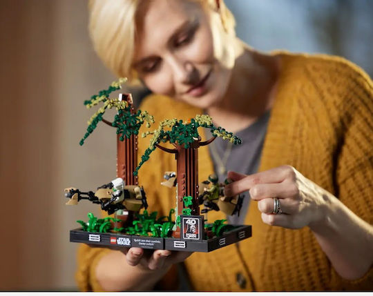 LEGO Disney Endor Speeder Chase Diorama for 18+ Years