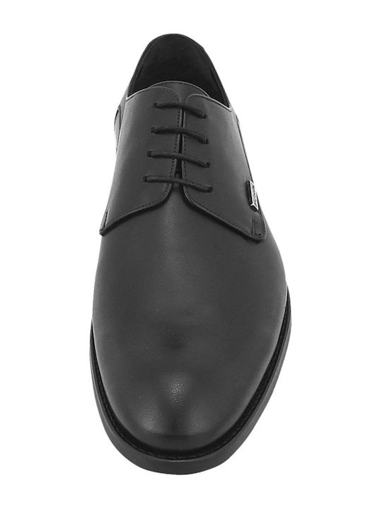 Guy Laroche