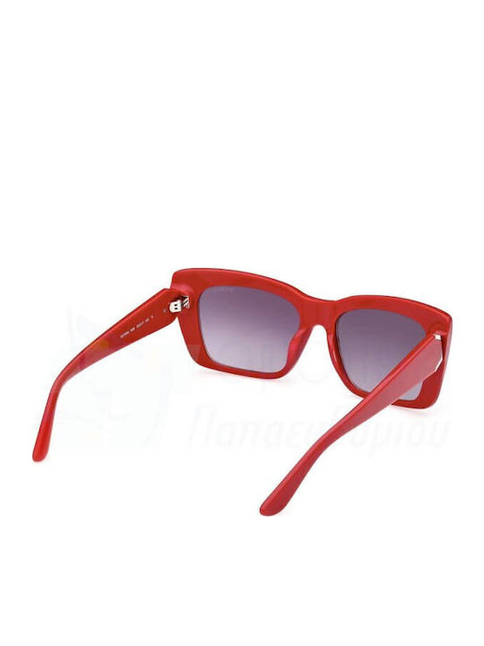 Guess Guess Women's Sunglasses with Red Horn-Rimmed Frame and Grey Gradient Lenses GU7890 66B