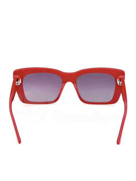 Guess Guess Women's Sunglasses with Red Horn-Rimmed Frame and Grey Gradient Lenses GU7890 66B