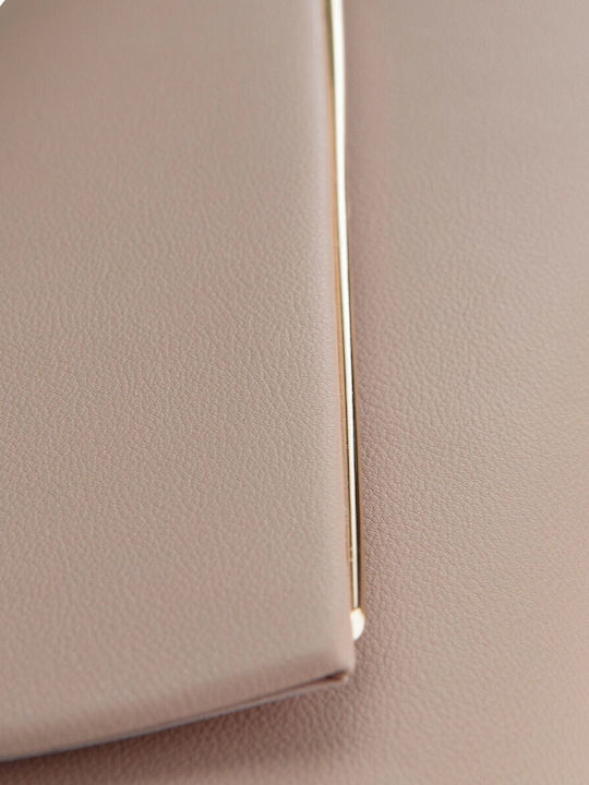 Silia D
