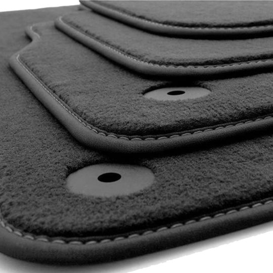 Set of Front and Rear Mats 4pcs for Nissan Micra 2010-2016 Black