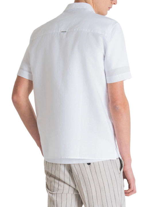 Short-sleeved Linen Shirt in Wide Line White