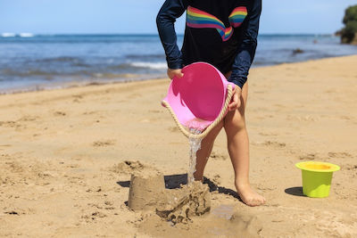 Plastic Beach Bucket Pink