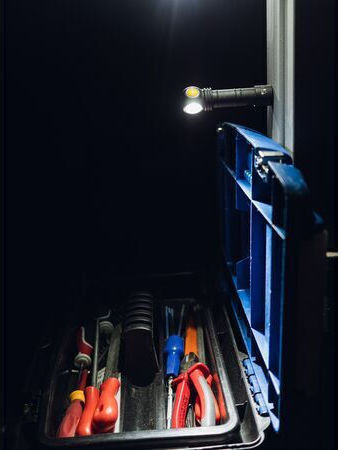 Armytek Wiederaufladbar Taschenlampe LED IP68 mit maximaler Helligkeit 1120lm