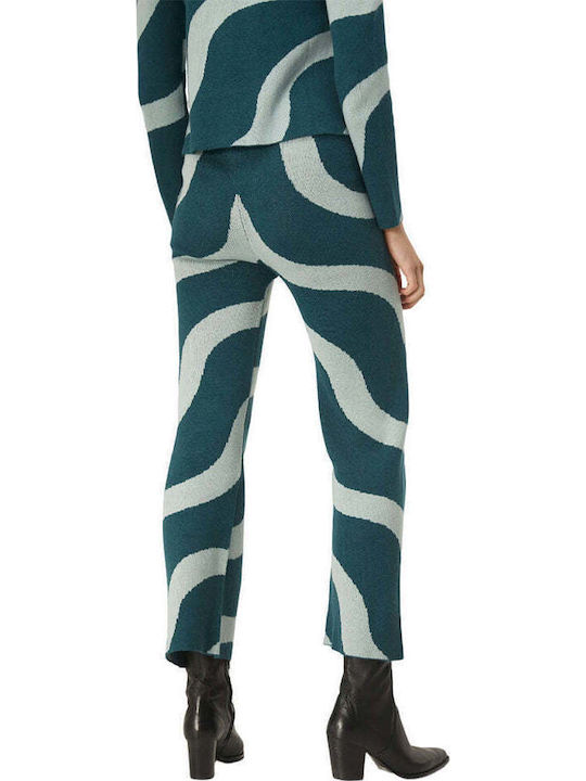 Women's High Rise Fabric Capri Trousers with Rubber Band in Loose Fit
