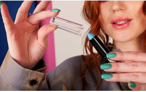 Lukky Cosmetics Toys Color Changing Lipstick Various Designs 1pc