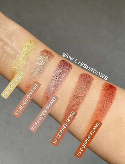 Claresa Glow Eye Shadow in Pressed Powder Form with Rose Gold Colour 1.2g