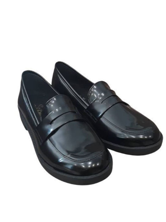 Patent Leather Women's Moccasins in Black Color