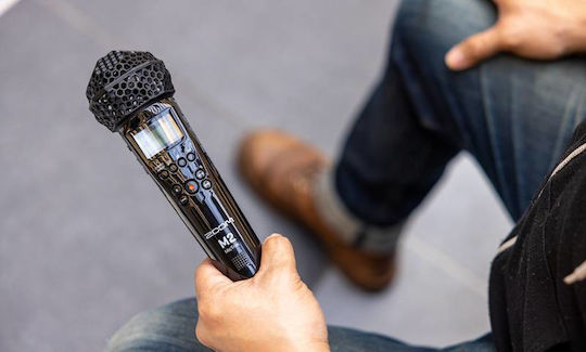 Zoom M2 MicTrak Stereo Digitaler Tragbarer Rekorder Batterie zur Aufnahme auf Speicherkarte mit USB-Stromversorgung
