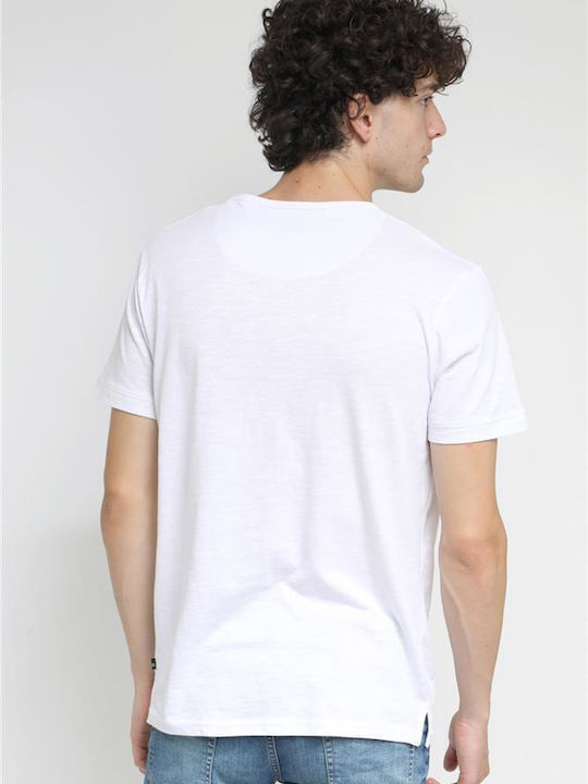 T-shirt White