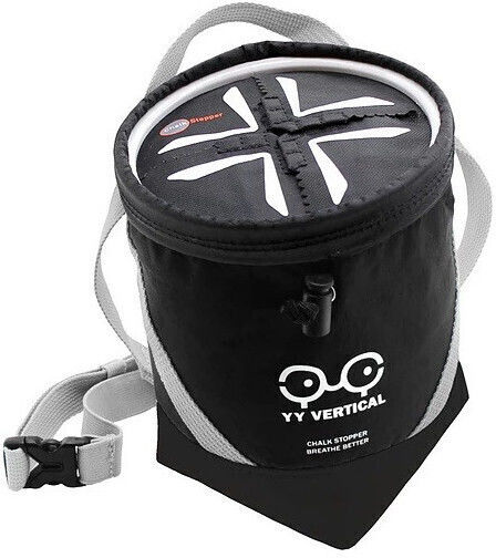 YY Vertical Калъф Магнезия Черен