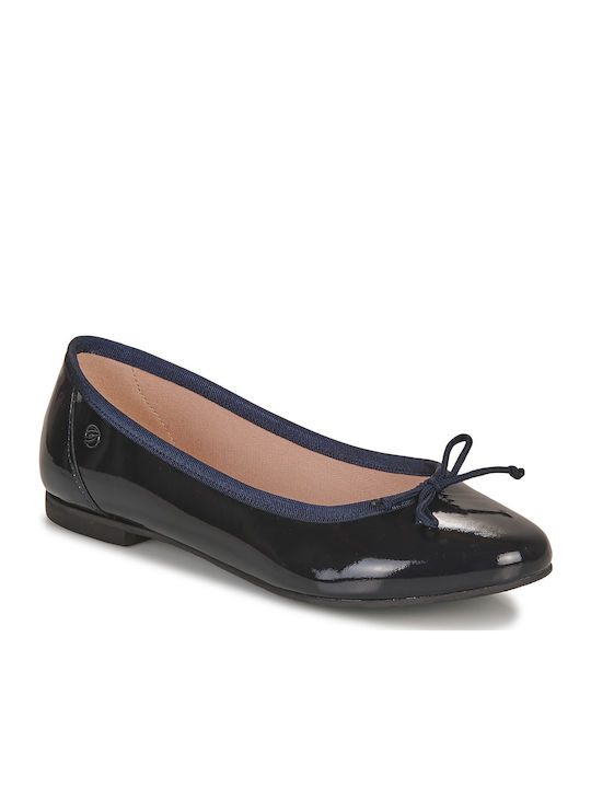 Betty London
