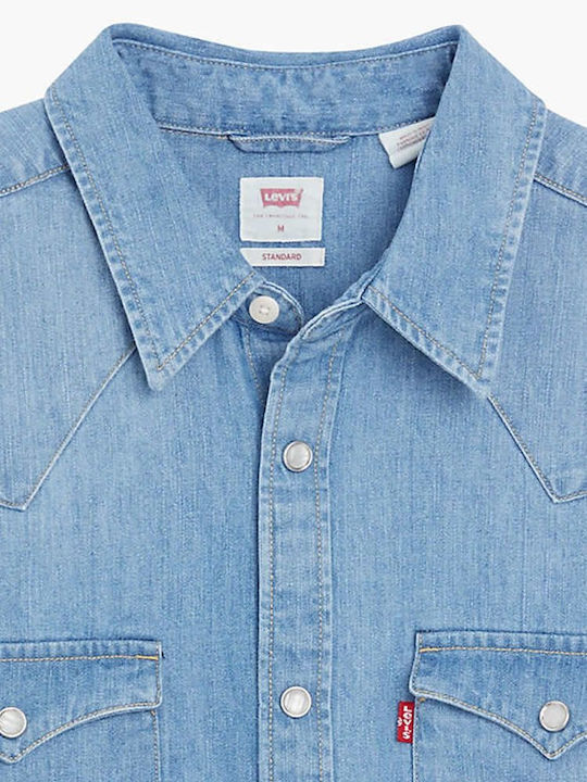 Barstow Western Standard Long Sleeve Denim Overshirt in Regular Fit Light Blue