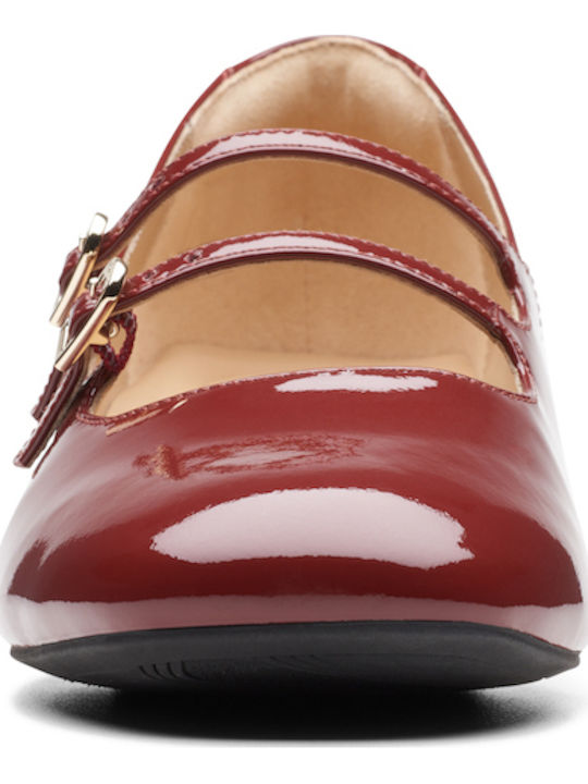 Patent Leather Burgundy Heels with Strap Shine