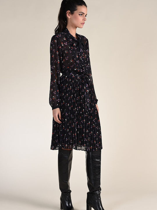 Midi Hemdkleid Kleid Schwarz Die folgende Liquid-Vorlage ist eine Vorlage für Produktnamen in der Kategorie "Damenkleider". Übersetzen Sie nur die Textknoten der Liquid-Vorlage in die deutsche Sprache, wobei die ursprüngliche Syntax und HTML-Tags beibehalten werden, und ändern Sie nichts zwischen '{' und '}'. Geben Sie nur die Übersetzung an: Schwarz
