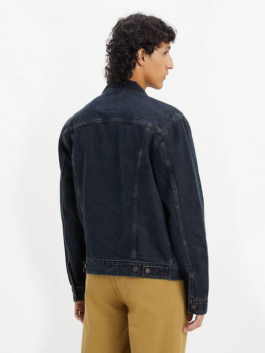 Levi's