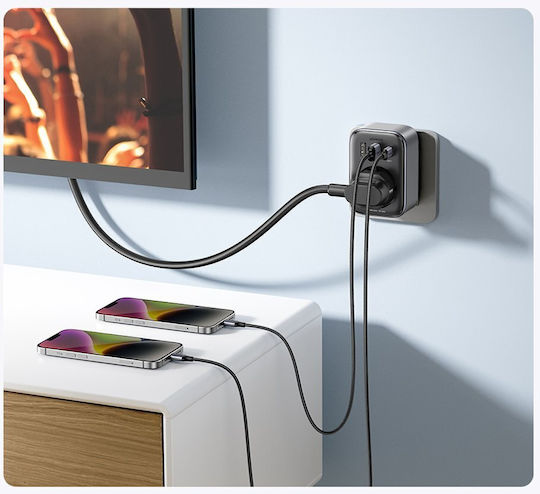 Ugreen Einzelne Steckdose mit 2 USB-A und 1 USB-C