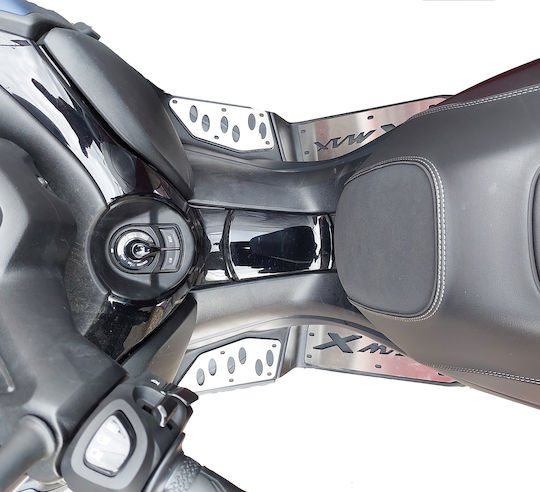 Moto Discovery Motorcycle Footpeg Protectors Yamaha X-MAX 300 Silver