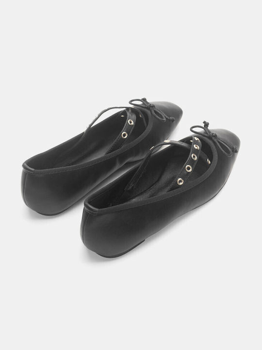 Luigi Synthetic Leather Pointy Ballerinas with Strap Black