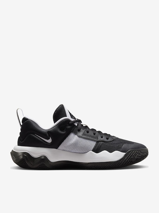 Giannis Immortality 3 Low Basketball Shoes Black / White