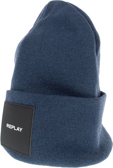 Beanie Beanie Knitted in Blue color