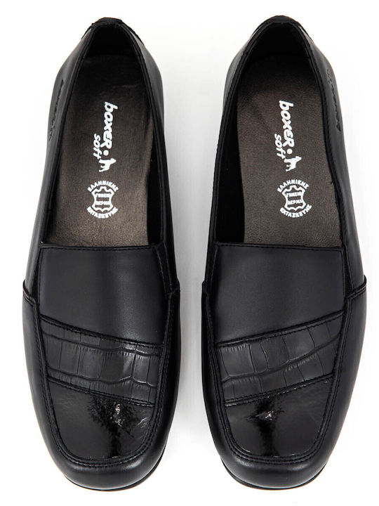 Women's Moccasins in Black Color