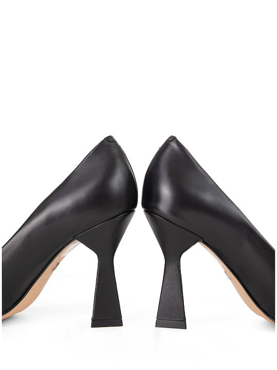 Carrano Black Heels