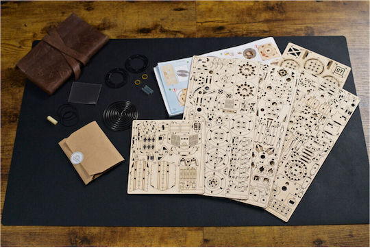 Ugears Modellfigur