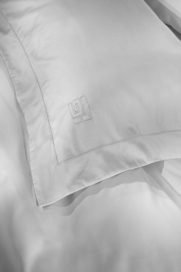 Guy Laroche Duvet Cover Set Cotton Satin Queen with 2 Pillowcases 245x255 Silky Silver