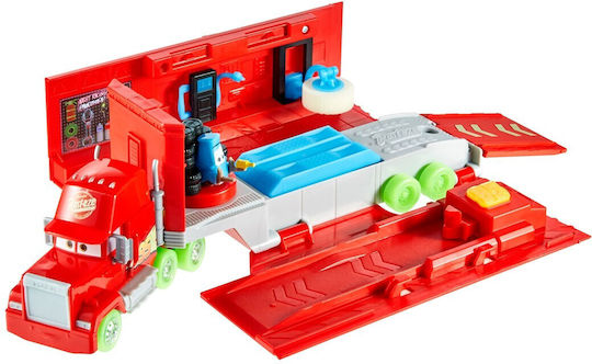 Mattel Disney Cars Disney Pixar Car Glow Racers Transforming Mack Playset For 3+ Years