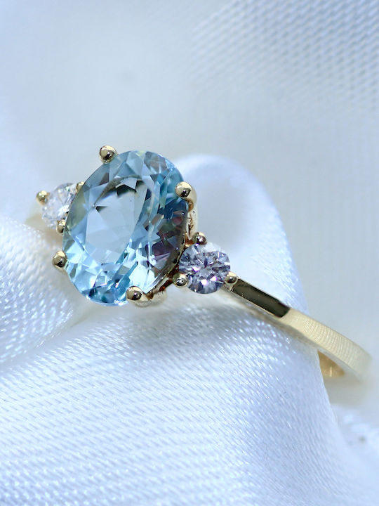 Single Stone Ring In 18K Gold With Aquamarine & Diamonds