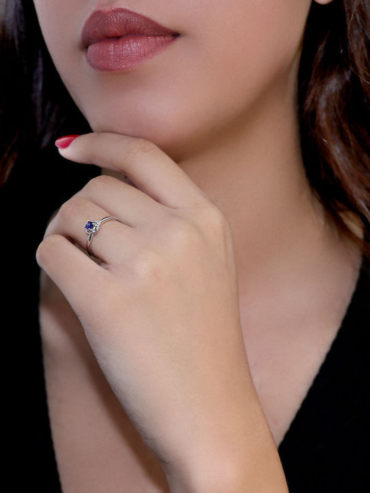 Single Stone Ring in 18K White Gold with Sapphire