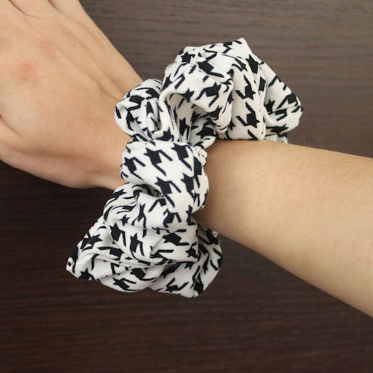 YTLI Scrunchie Scrunchie White